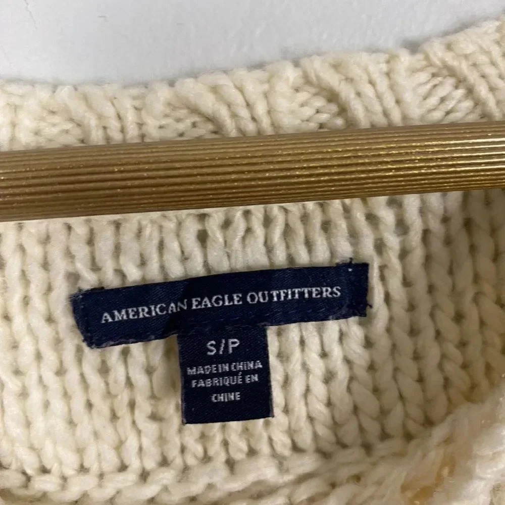 American Eagle Chunky Knit Wool Blend Fisherman Sweater - Picture 6 of 16